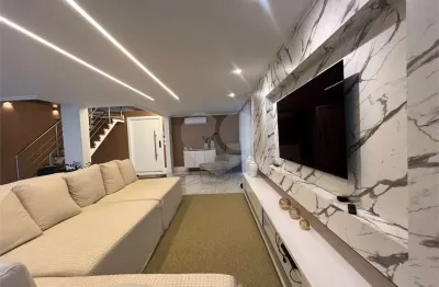 Casa em condomínio fechado com 6 quartos à venda na Avenida Nova Cantareira, 3003, Tucuruvi, São Paulo