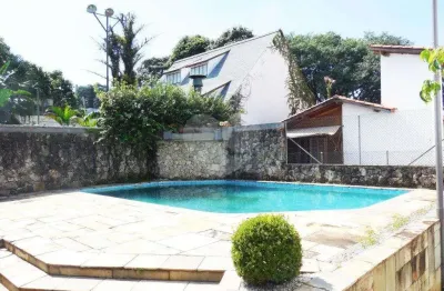 Sobrado com 4 quartos à venda ou para locação em jardim cordeiro - sp
