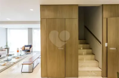 Apartamento com 2 quartos à venda na Rua Pedro Avancine, 363, Real Parque, São Paulo