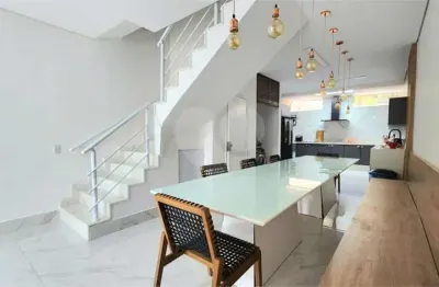 Casa em condomínio fechado com 4 quartos à venda na Rua Benedito Carlos de Almeida, 144, Juquehy, São Sebastião