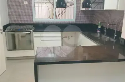 Casa com 3 quartos à venda na Rua das Hortênsias, Planalto Paulista, São Paulo