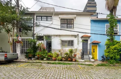 Casa de vila à venda ou para locação em vila mariana - sp