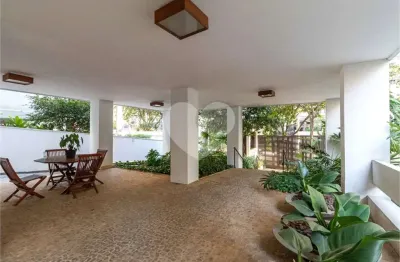 Apartamento com 3 quartos à venda na Rua Guarará, 350, Jardim Paulista, São Paulo