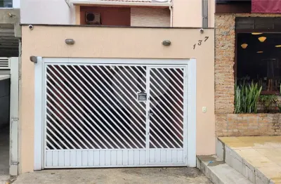 Casa com 3 quartos à venda na Rua Camilo, 137, Vila Romana, São Paulo