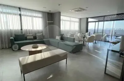 Kitnet / Stúdio à venda no Butantã, São Paulo 