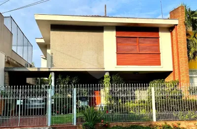 Casa com 3 quartos à venda na Professor Paulino Longo, Sumaré, São Paulo
