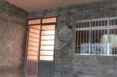 Casa com 3 quartos à venda na Rua Cecília Davy, 184, Pirituba, São Paulo