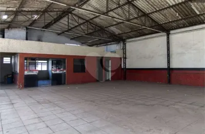 Barracão / Galpão / Depósito à venda na Campanella, Itaquera, São Paulo
