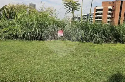 Terreno em condomínio fechado à venda na Rua Oagy Kalile, Morumbi, São Paulo