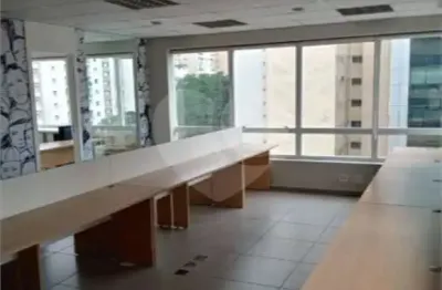 Sala comercial à venda na Rua Artur de Azevedo, Pinheiros, São Paulo