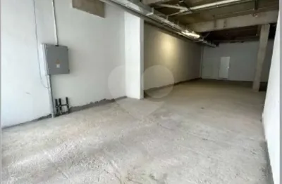 Ponto comercial para alugar na Rua Ibirajá, Conceição, São Paulo