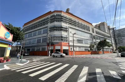 Prédio para alugar na Rua Siqueira Bueno, Belém, São Paulo