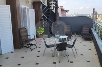 Casa com 4 quartos à venda na Rua Newton de Almeida Castro, Jardim Nathalie, Mogi das Cruzes