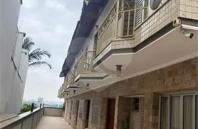 Casa em condomínio fechado com 4 quartos à venda na Rua Lamartine dos Santos, Vila Maria, São Paulo
