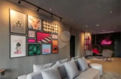 Kitnet / Stúdio à venda no Brooklin Paulista, São Paulo 