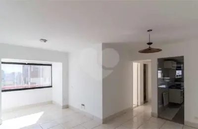 Apartamento com 3 quartos à venda ou para locação em perdizes - sp