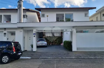 Casa com 4 quartos à venda na Rua Deputado Martinho Rodrigues, Chácara Flora, São Paulo