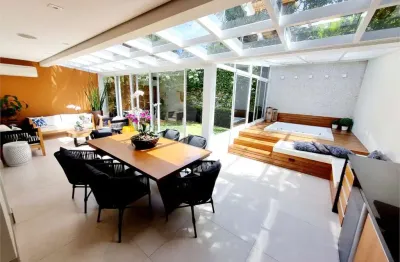 Casa em condomínio fechado com 3 quartos à venda na Rua Marcondésia, 312, Chácara Flora, São Paulo