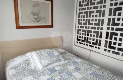 Apartamento com 1 quarto à venda na Rua Vinte e Quatro de Maio, 188, República, São Paulo