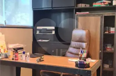 Sala comercial para alugar na Rua Napoleão de Barros, 1025, Vila Clementino, São Paulo