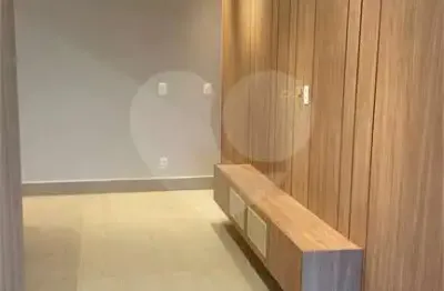 Apartamento com 2 quartos à venda ou para locação em pinheiros - sp