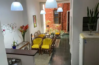 Casa comercial para alugar na Rua Artur de Azevedo, 350, Jardim América, São Paulo