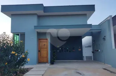 Terreno em condomínio fechado à venda no Tropicália Park, Boituva 