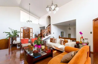 Casa com 6 quartos à venda na Rua Verinha Darcy, 83, Brooklin Paulista, São Paulo