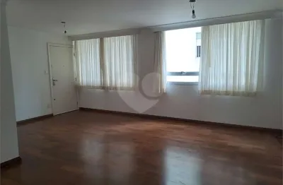Apartamento com 3 quartos à venda na Alameda Casa Branca, 438, Jardim Paulista, São Paulo