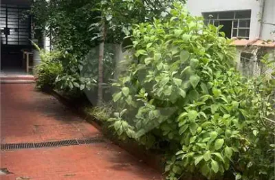 Casa com 3 quartos à venda na Rua Almirante Marques Leão, 778, Bela Vista, São Paulo