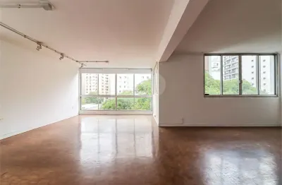Apartamento com 4 quartos para alugar na Rua da Consolação, 2984, Jardim América, São Paulo
