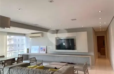 Apartamento com 2 quartos à venda na Rua Benedito Lapin, 81, Itaim Bibi, São Paulo