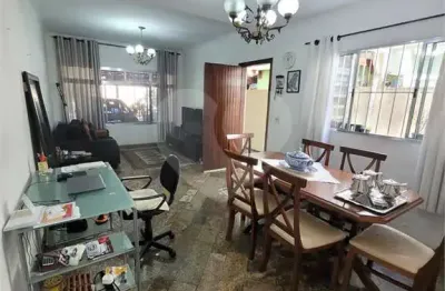 Casa com 3 quartos à venda na Rua Toledo, 211, Granja Viana, Cotia