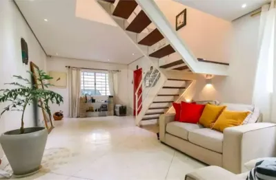 Casa com 3 quartos à venda na Rua Benjamin Costa, 66, Jardim Aeroporto, São Paulo