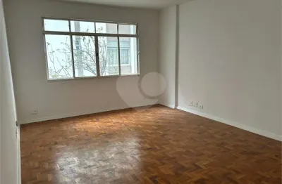 Apartamento com 3 quartos à venda na Rua Mourato Coelho, 250, Pinheiros, São Paulo