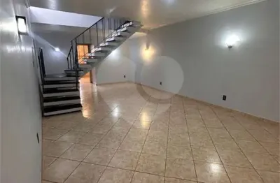 Casa com 3 quartos à venda no Planalto Paulista, São Paulo 