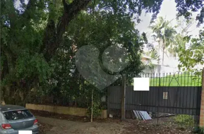 Terreno à venda na Rua São Benedito, 634, Alto da Boa Vista, São Paulo