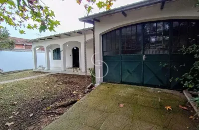 Casa com 3 quartos à venda na Rua Luiz Pasteur, 134, Rio Branco, São Leopoldo