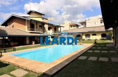 Casa com 4 quartos à venda na Vila Esperia ou Giglio, Atibaia 