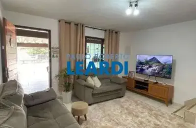 Casa com 3 quartos à venda na Vila dos Netos, Atibaia 