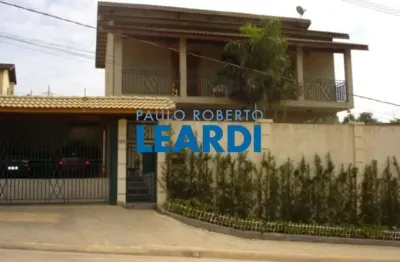 Casa com 4 quartos à venda no Jardim Maristela, Atibaia 