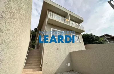 Casa com 3 quartos à venda no Jardim Maristela, Atibaia 