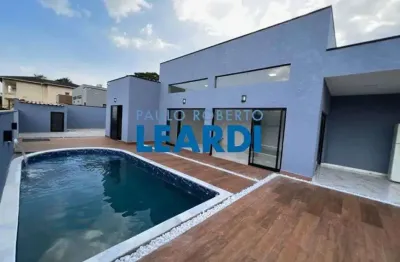 Casa com 3 quartos à venda no Jardim Estância Brasil, Atibaia 