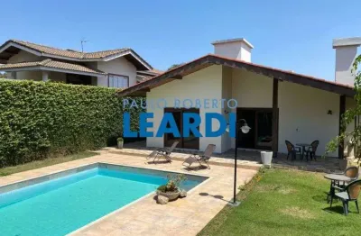 Casa com 3 quartos à venda no Jardim Itaperi, Atibaia 