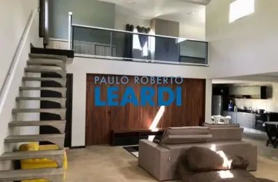 Casa com 2 quartos à venda no Centro, Piracaia 