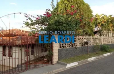 Chácara / sítio com 3 quartos à venda no Jardim Centenário, Atibaia 