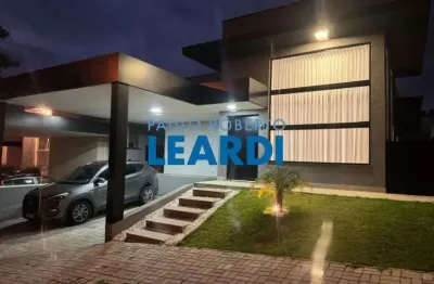 Casa em condomínio fechado com 3 quartos à venda no Rio Abaixo, Atibaia 