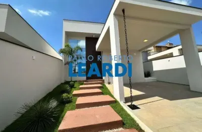 Casa com 3 quartos à venda na Vila Silena, Atibaia 