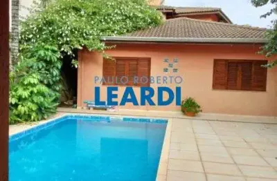 Casa com 4 quartos à venda na Vila Petrópolis, Atibaia 