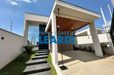 Casa com 3 quartos à venda na Vila Silena, Atibaia 